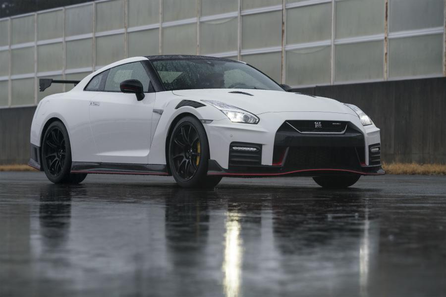  Nissan GT-R Nismo (R35) 2019 года  (WW) (фото 38 из 81)